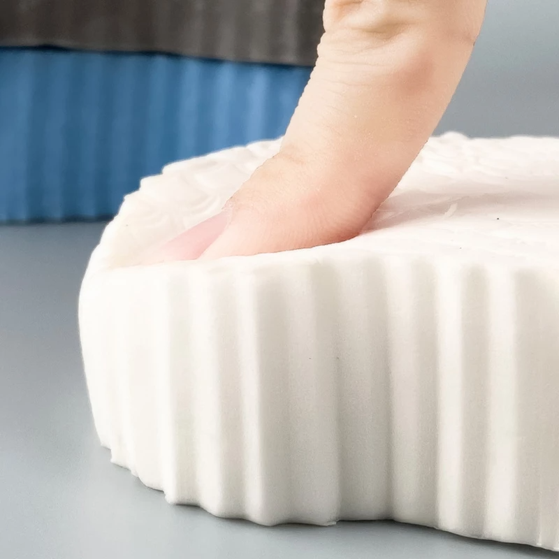 KELONDA™ SuperPeeler | Remove calluses and dead skin in seconds