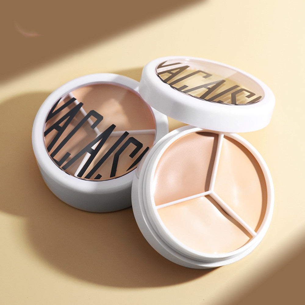 KELONDA™ Tri-Color Concealer
